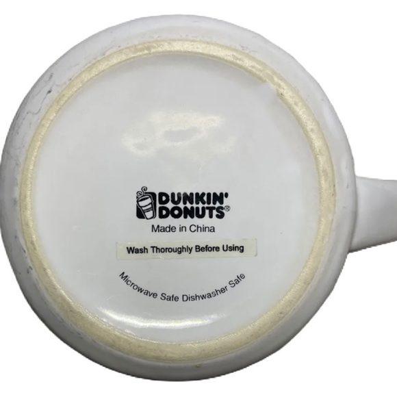 Dunkin Donuts discontinued 10 Oz coffee Mug - Picture 4 of 4
